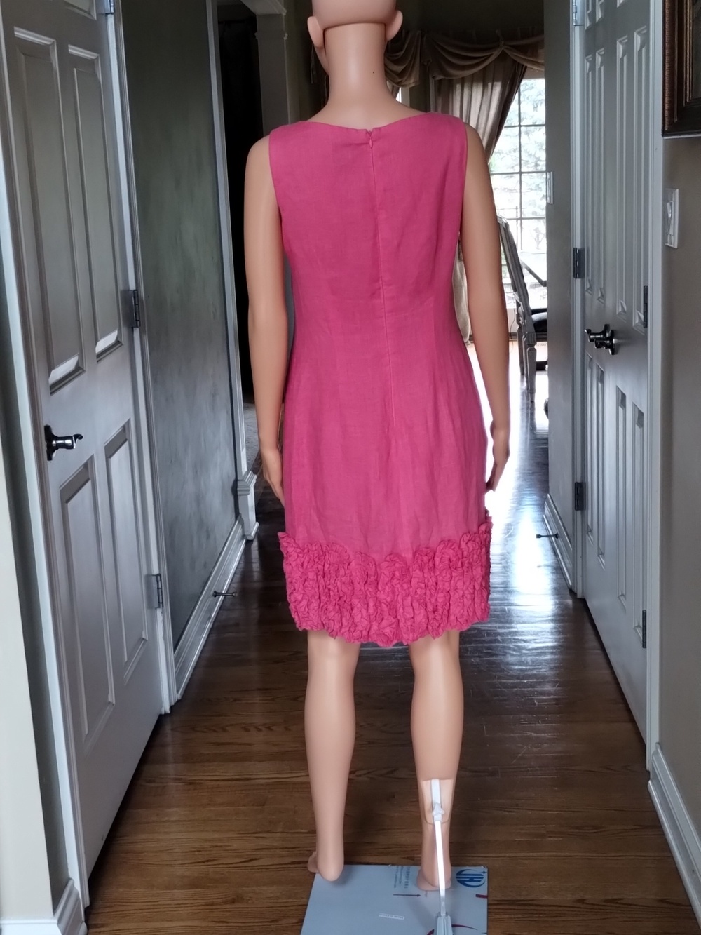 Taylor Linen Dress - Picture 5 of 16